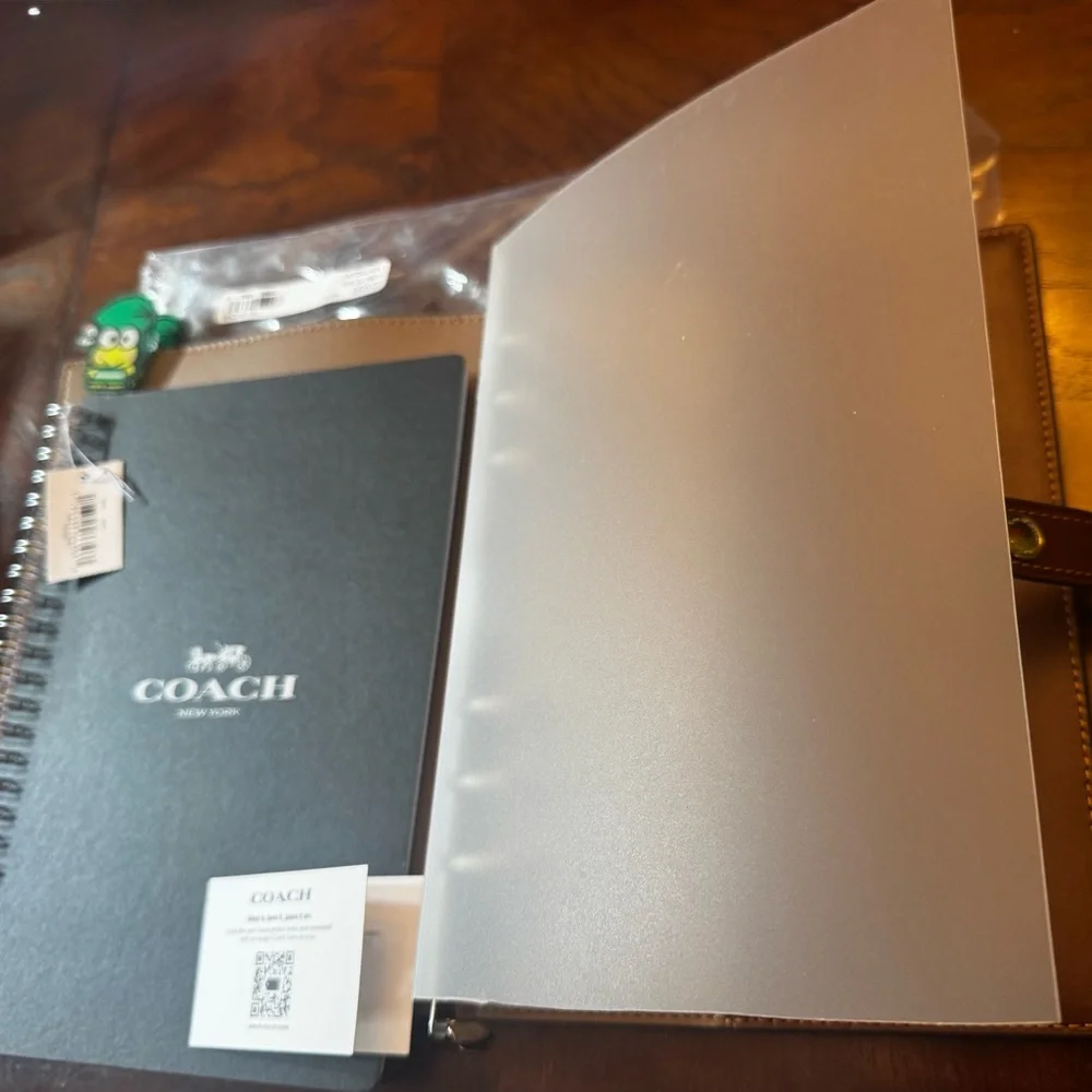 Coach Brown Signature Canvas Organizer planner plus extras. - Picture 6 of 8